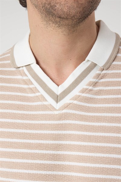 Erkek Sida Yakalı TShirt Bej