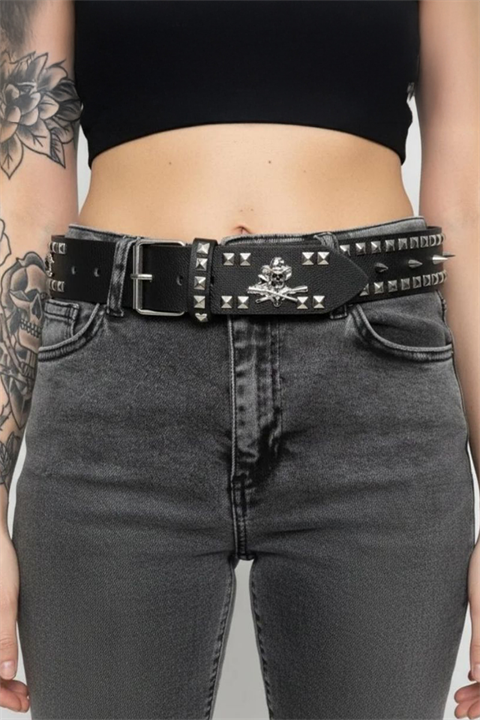 Siyah Gotik Western Skull Detaylı Piramit Zımbalı Deri Kemer