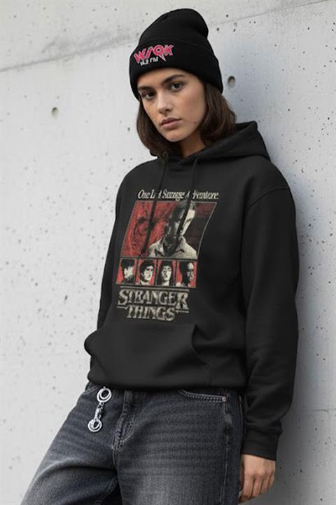 Siyah Stranger Things 