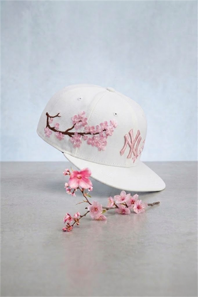 Beyaz Sakura NY Baseball Şapka