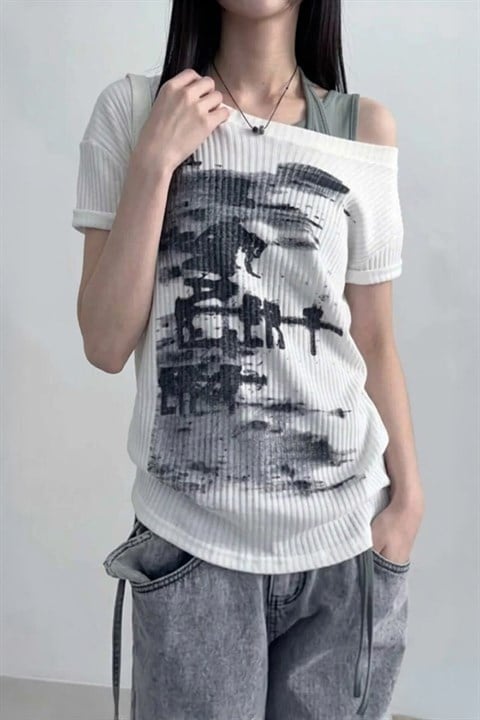 Beyaz Vintage Lost Omuz Dekolteli Y2K Kısa Kol Off-Shoulder T-Shirt