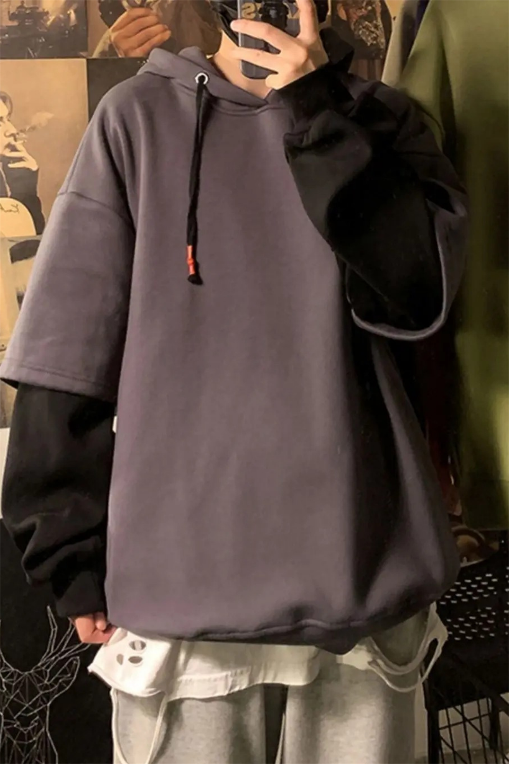 Düz Füme Siyah Fake Sleeve Kapüşonlu Sweatshirt