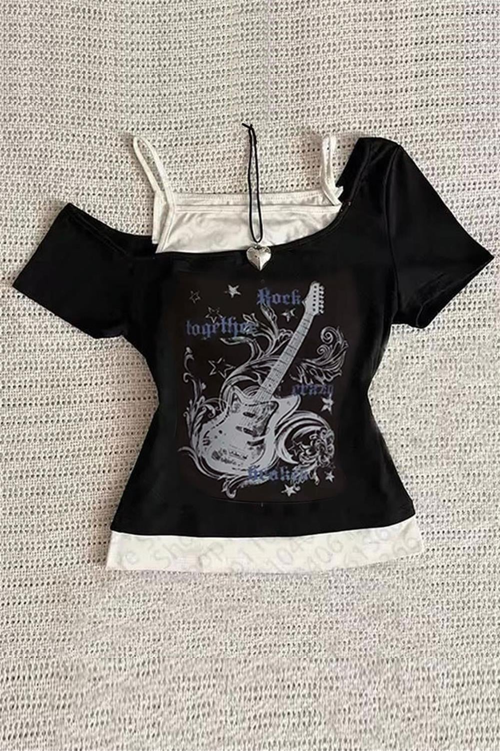 Siyah Gotik Guitar Madonna Yaka Ek Askılı Y2K Kısa Kollu Full Body Crop