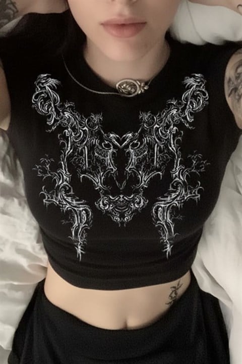 Siyah Tribal Baskılı Gotik Y2K Kısa Kollu Crop