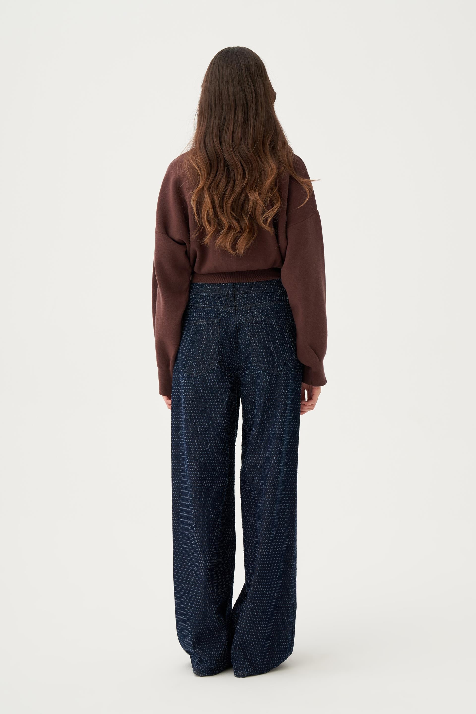 Acı Kahve-Dügmeli Triko Hırka