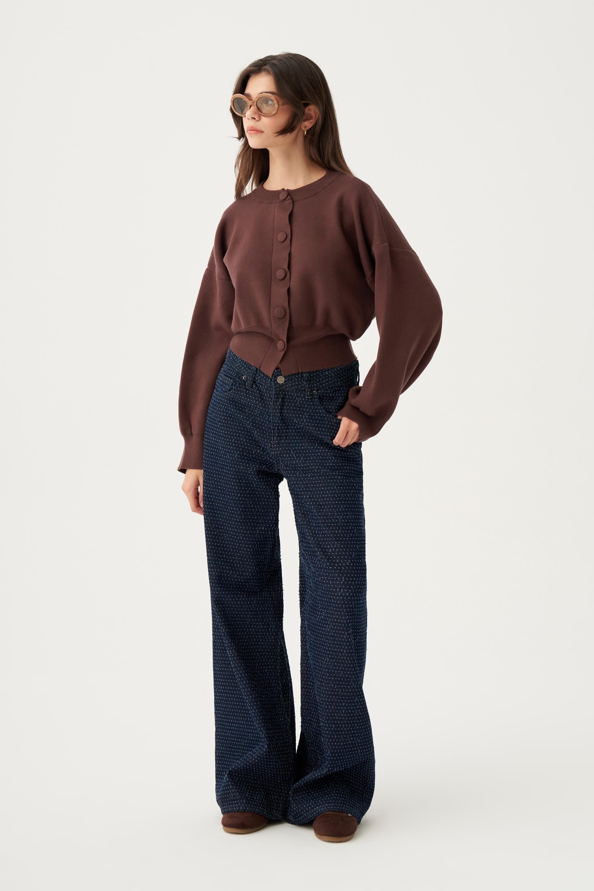 Acı Kahve-Dügmeli Triko Hırka