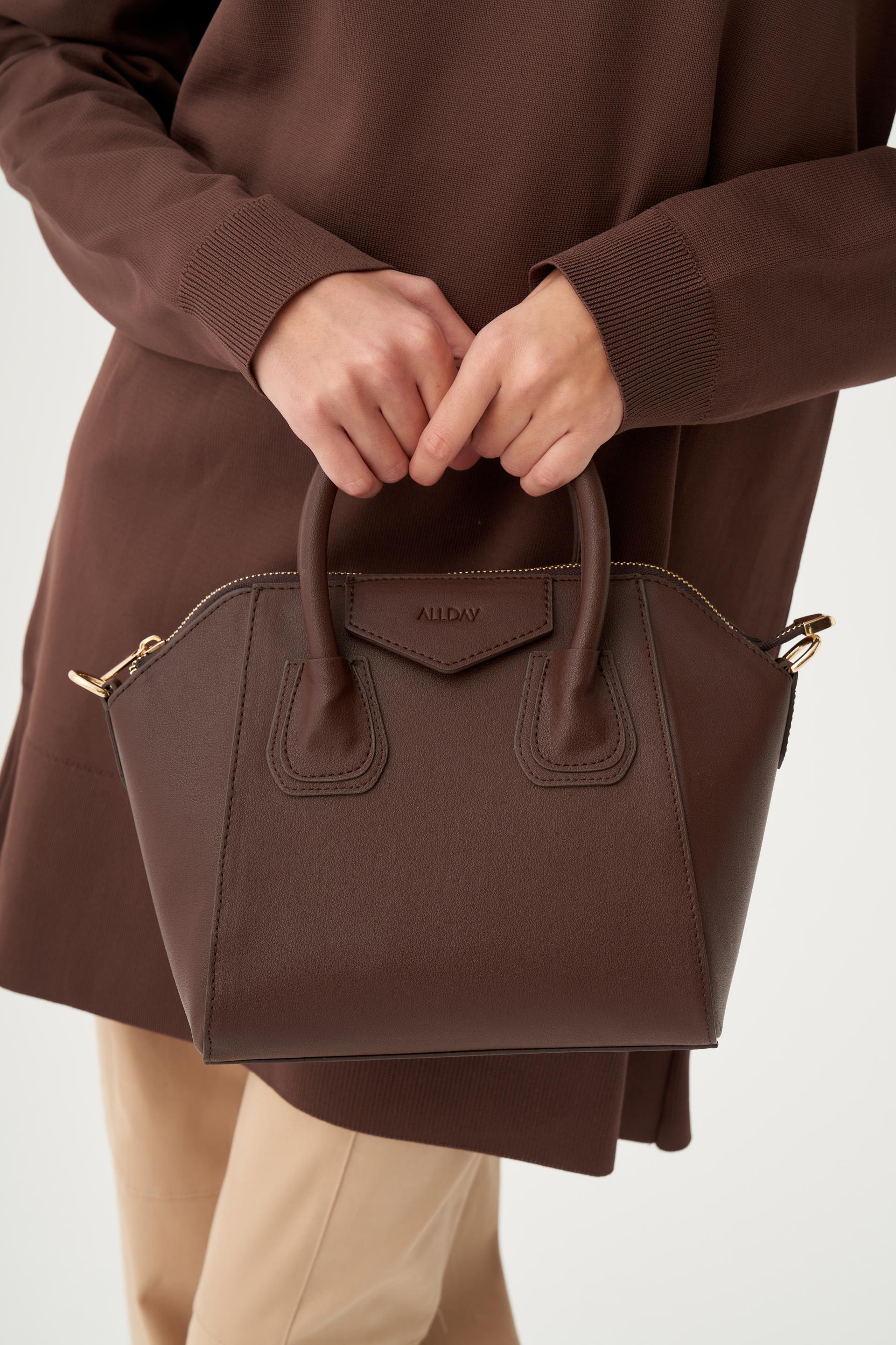 Acı Kahve-El ve Omuz Çantası