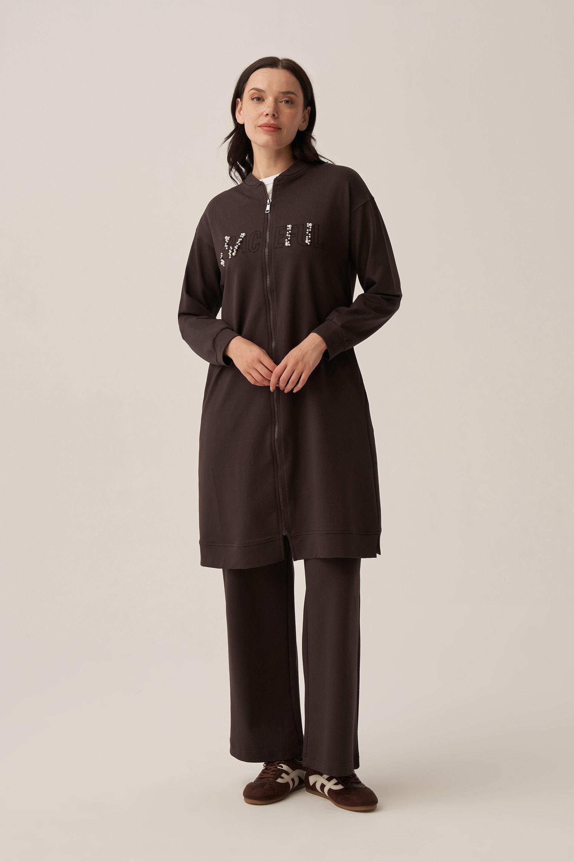 Acı Kahve-Pamuklu Nakışlı Eşofman Takımı