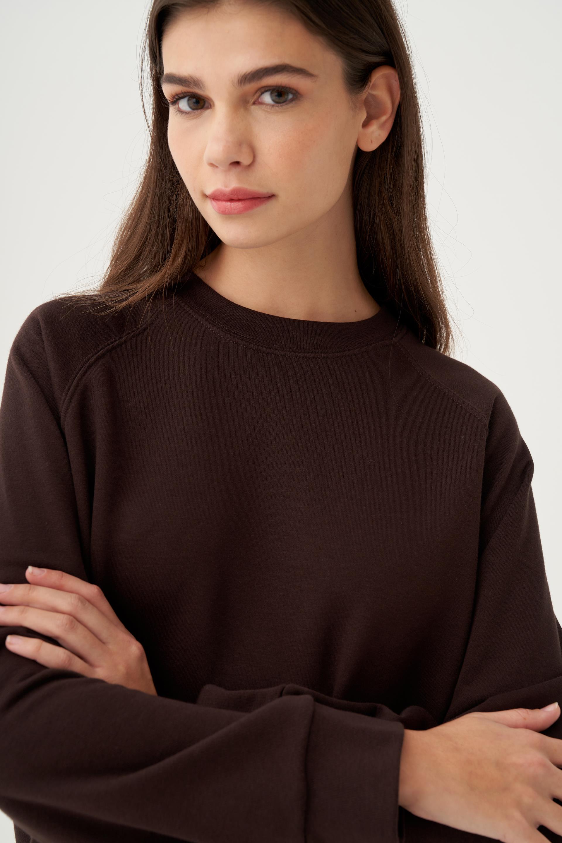 Acı Kahve-Reglan Kollu Sweat