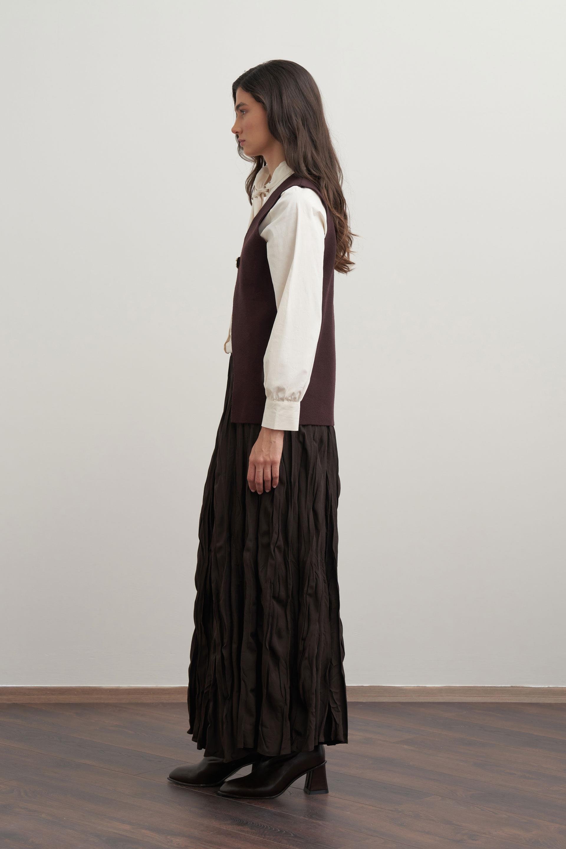 Acı Kahve-Tek Dügmeli Triko Hırka