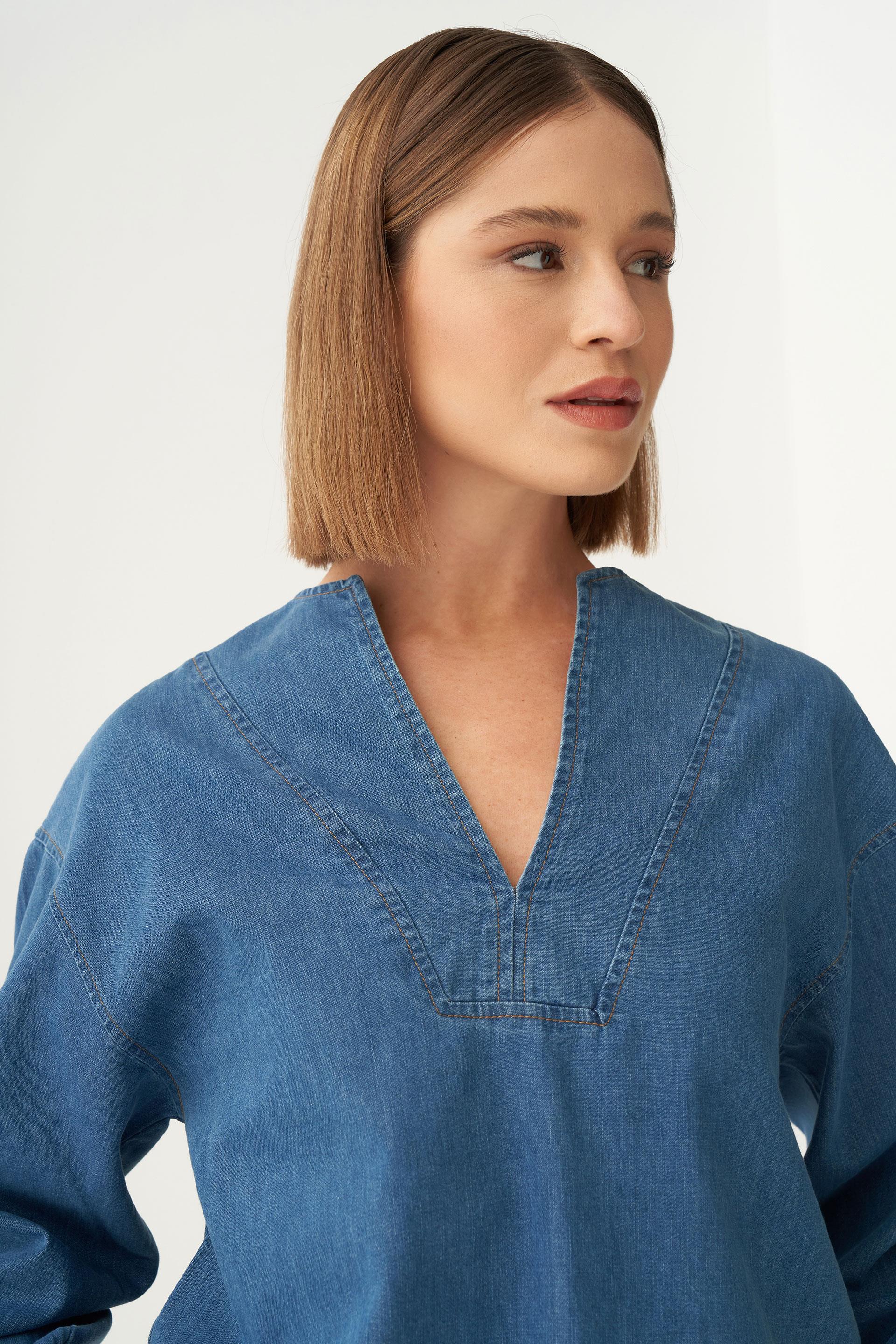 Açık Mavi-V Yaka Denim Gömlek Tunik