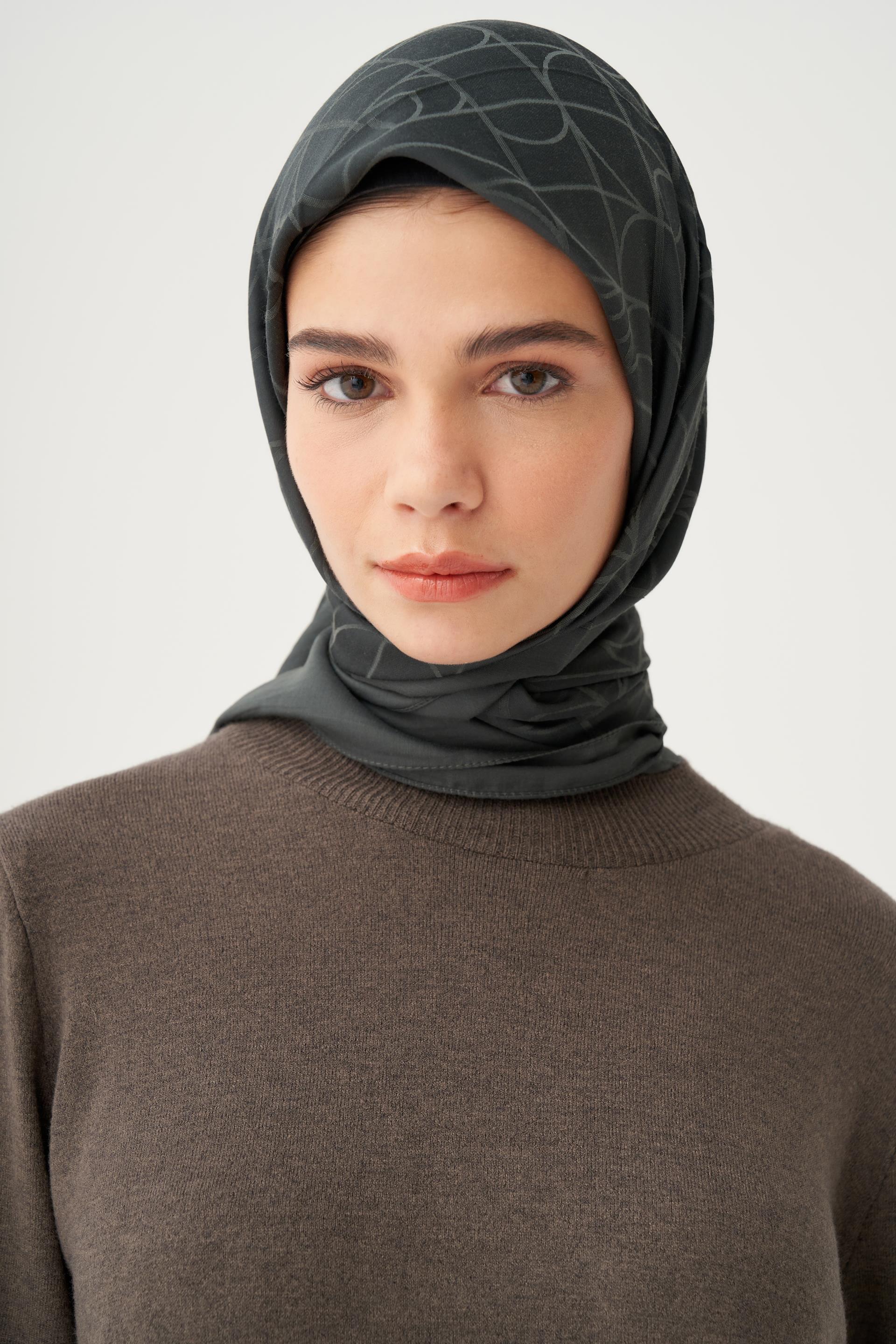 Antrasit-İpek Eşarp