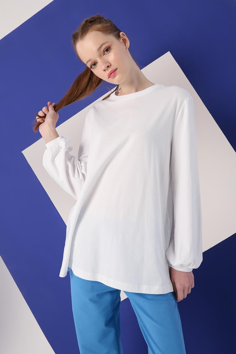 Crew Neck Sleeve End Pleated Cotton Blouse