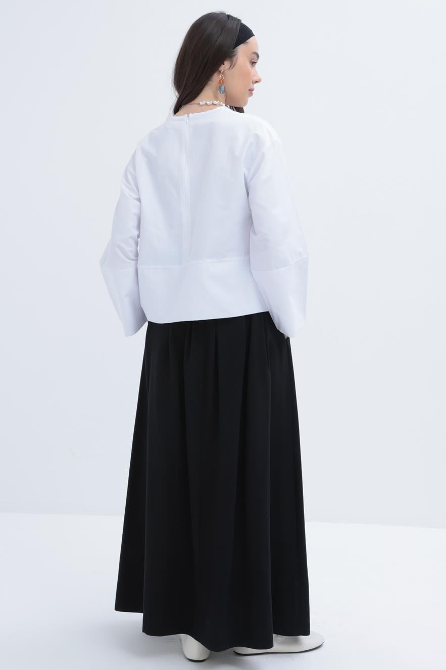 Beyaz-Geniş Manşetli Bluz