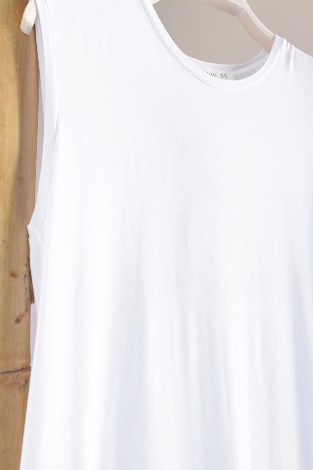 Beyaz-Kolsuz Uzun İçlik