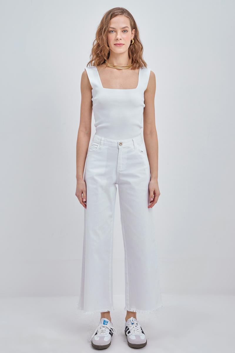 Beyaz-Pamuklu Paçası Püsküllü Pantolon