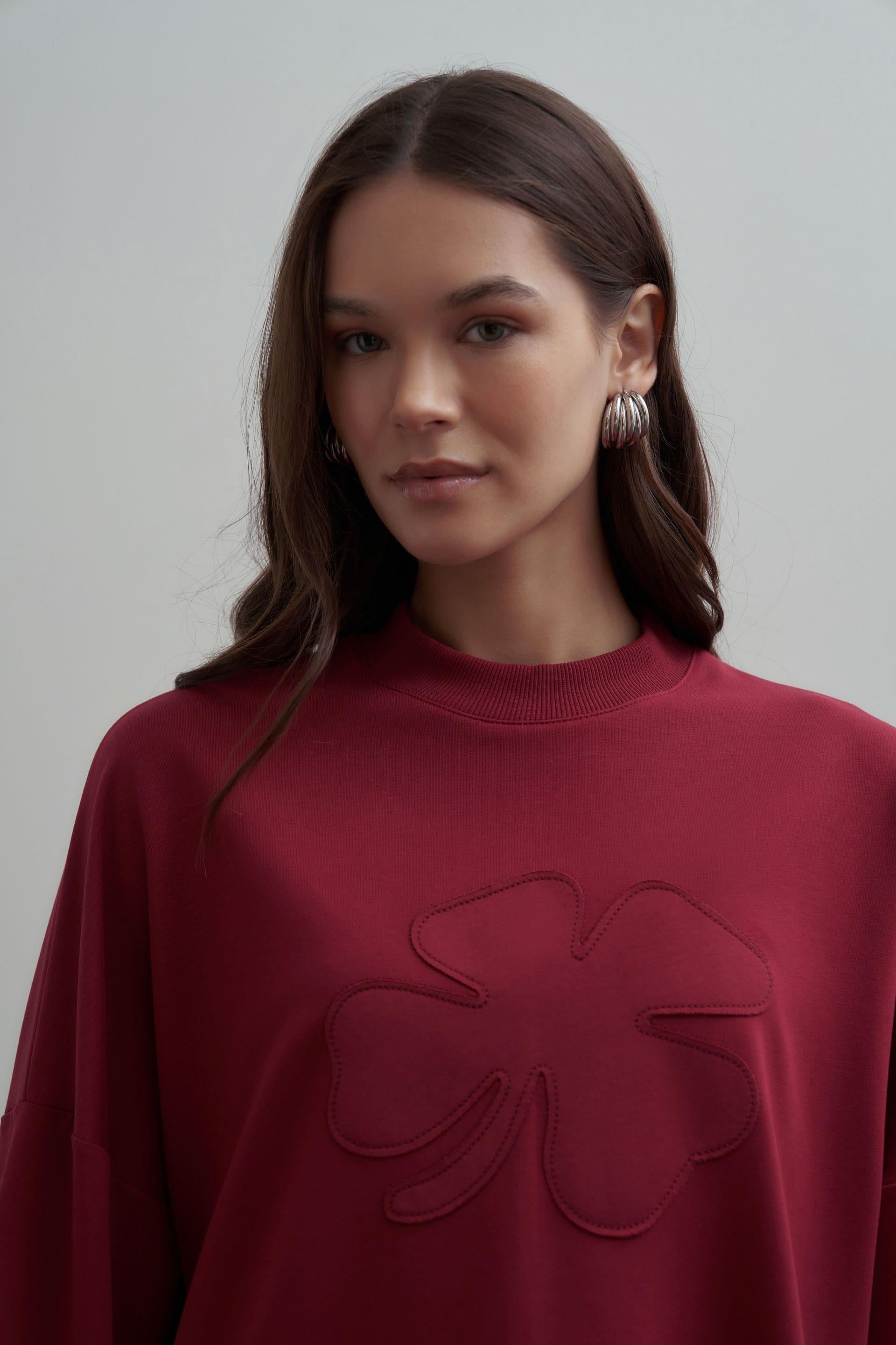Bordo-Pamuklu Aplikeli Sweatshirt