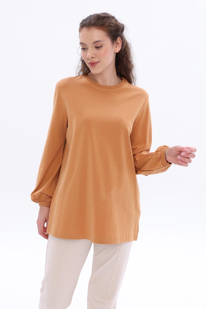 Crew Neck Sleeve End Pleated Cotton Blouse