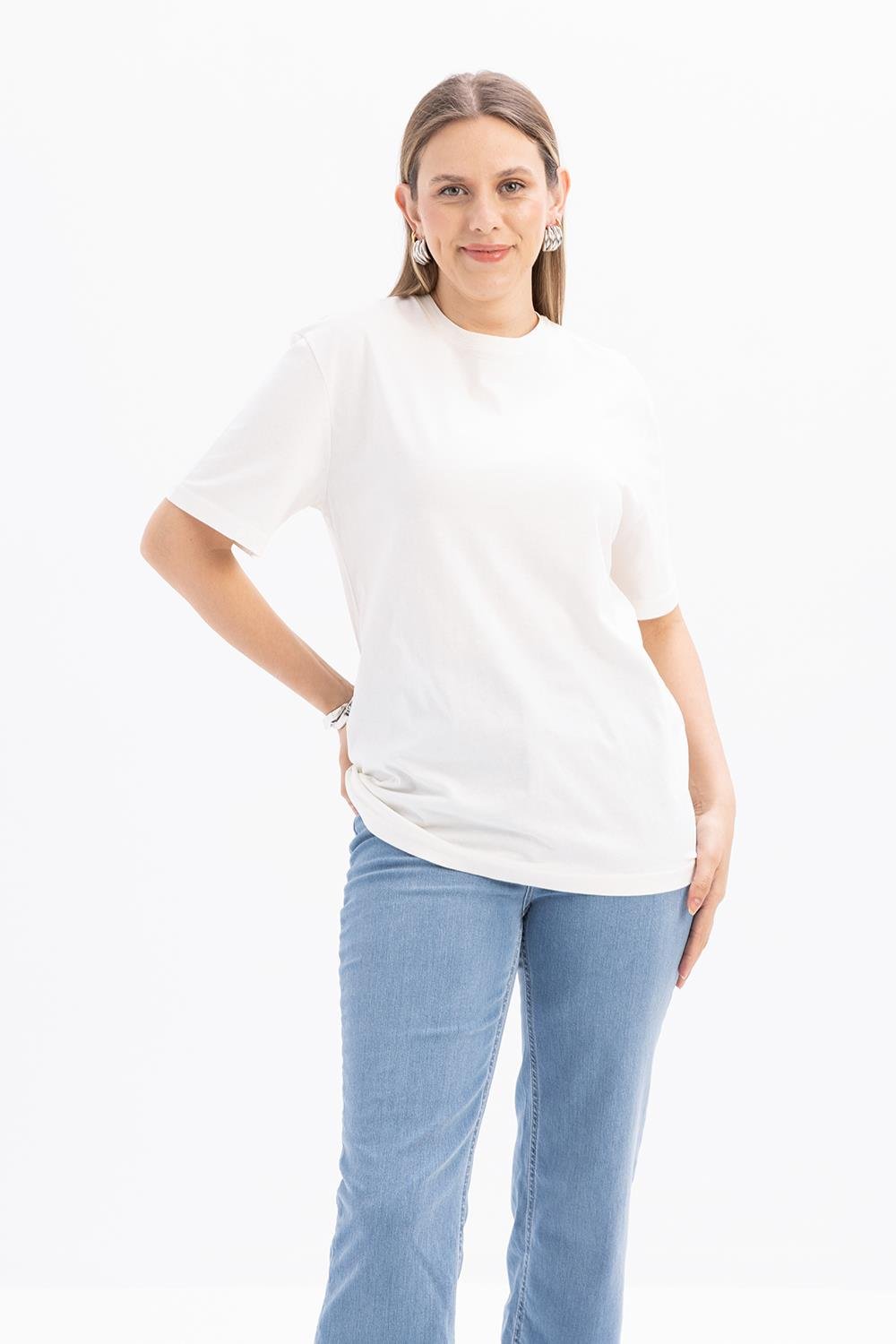 Ekru-Kısa Kollu Nakış Detaylı T-shirt
