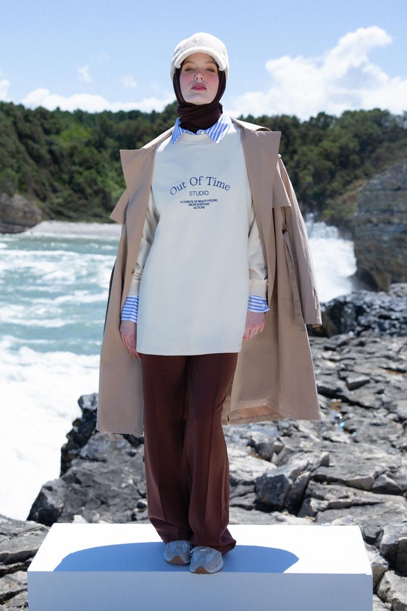Oversize Nakışlı Sweatshirt