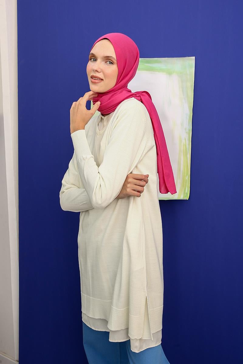 V Yaka Triko Tunik