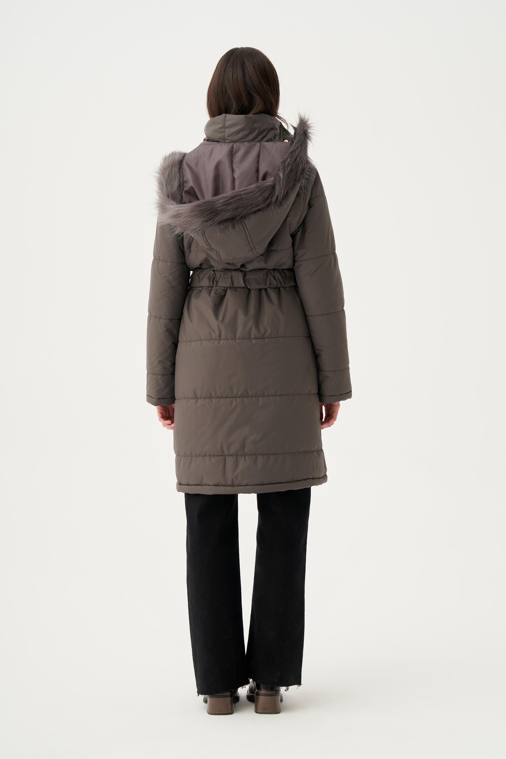 Gri-Kapşonu Kürklü Astarlı Çıtçıtlı Mont