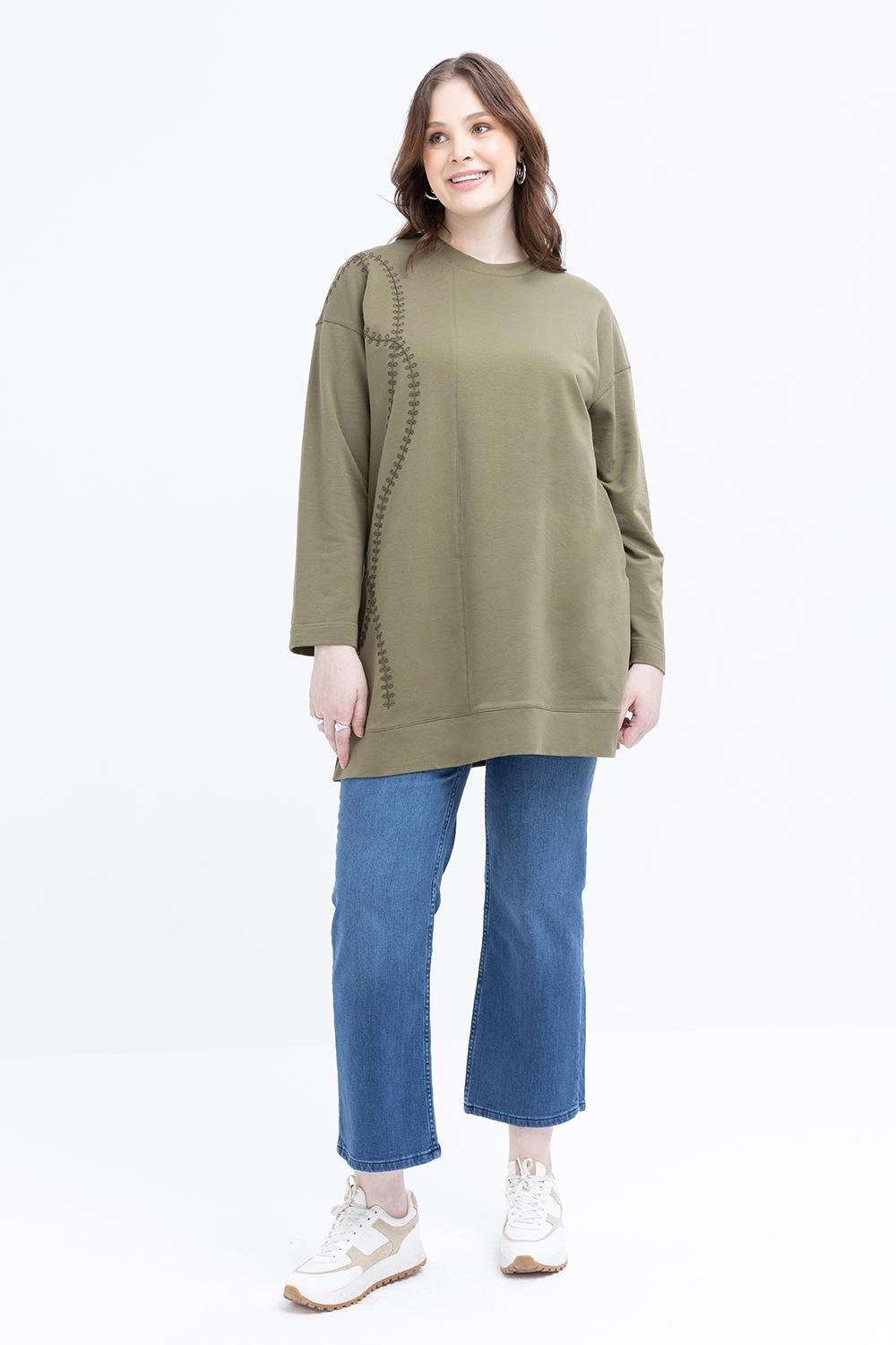 Haki-Nakışlı Bisiklet Yaka Büyük Beden Tunik