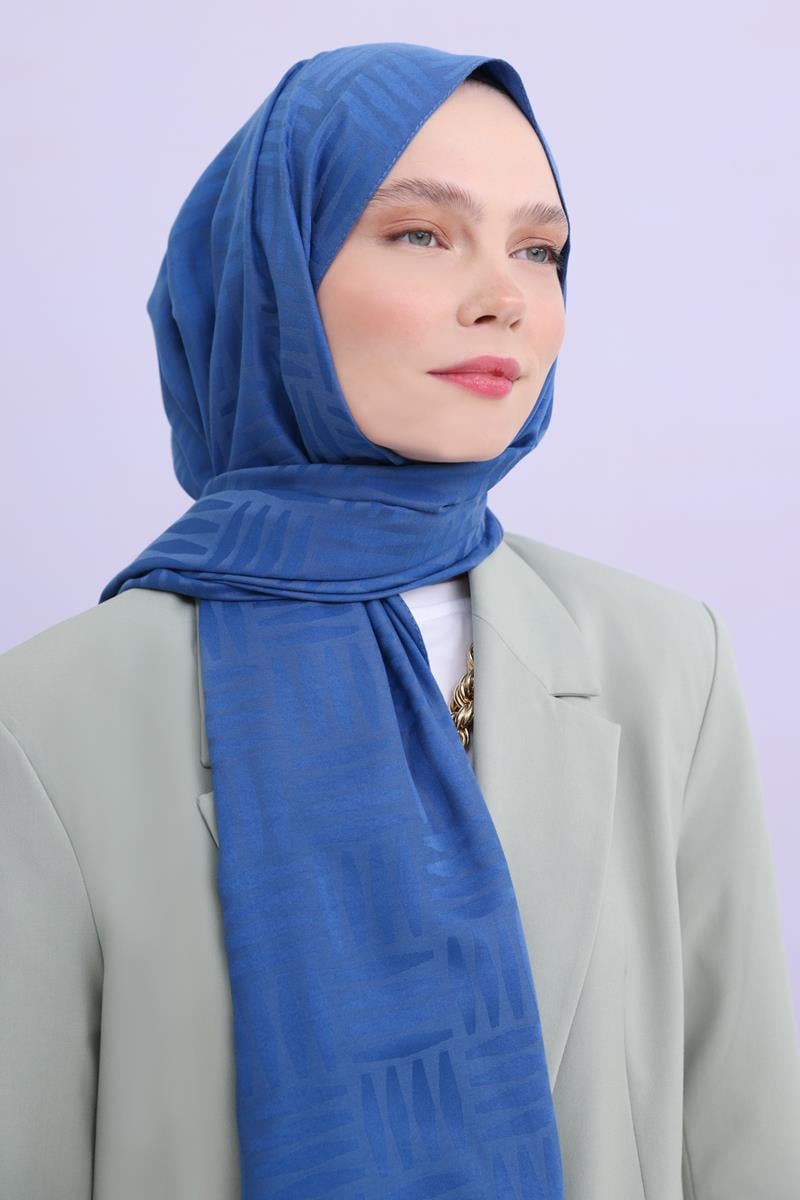 Patterned Jacquard Shawl