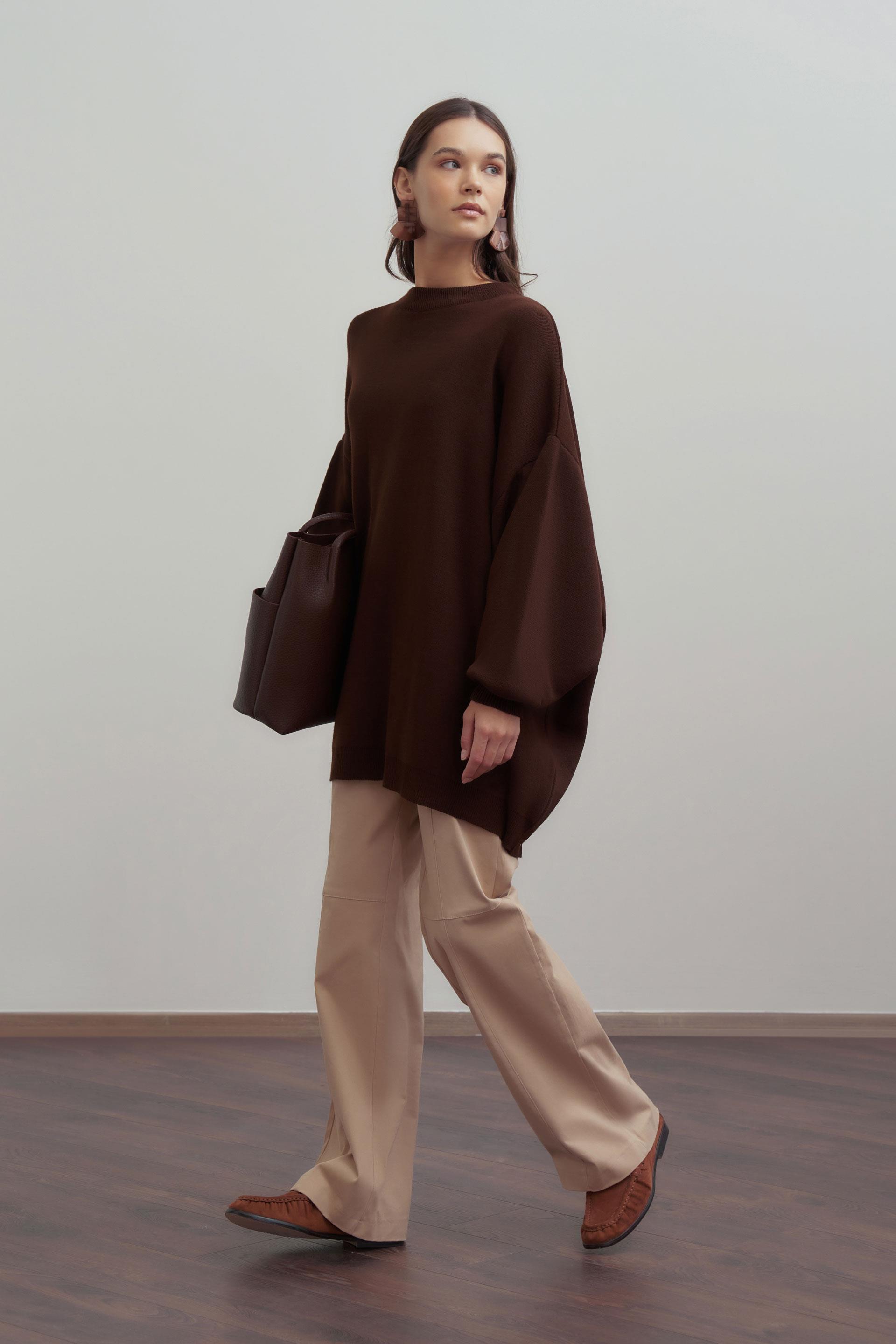 Kahve-Bol Kesim Triko Kazak