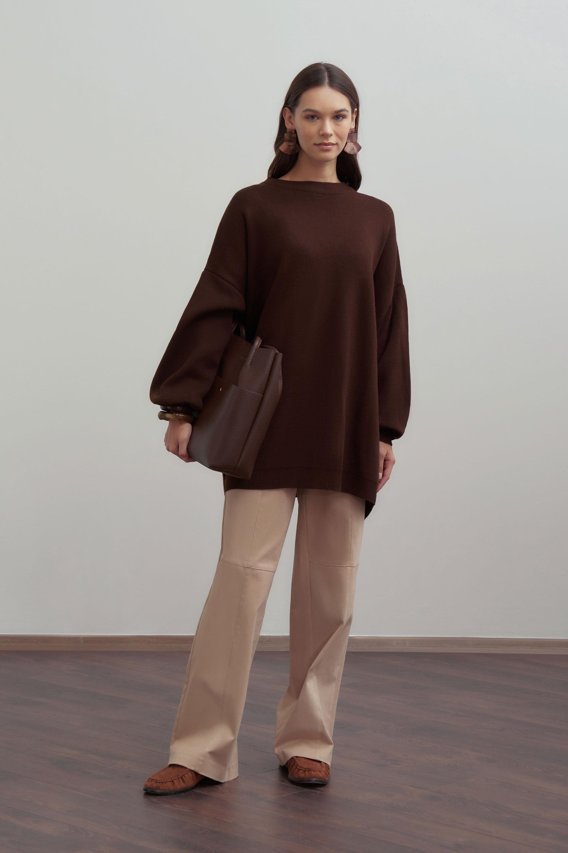 Kahve-Bol Kesim Triko Kazak