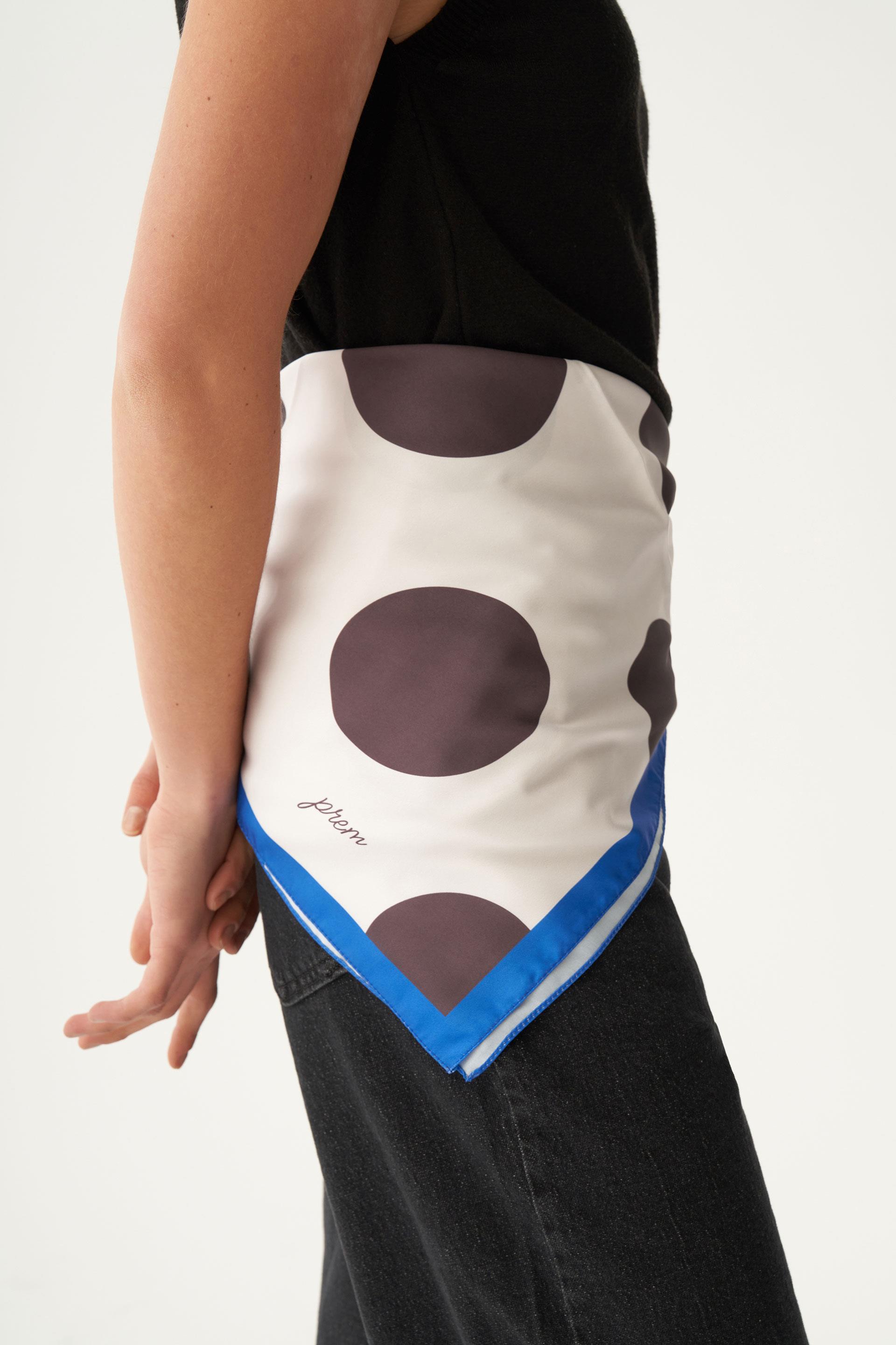 Kahve-Desenli Çok Kullanımlı Fular