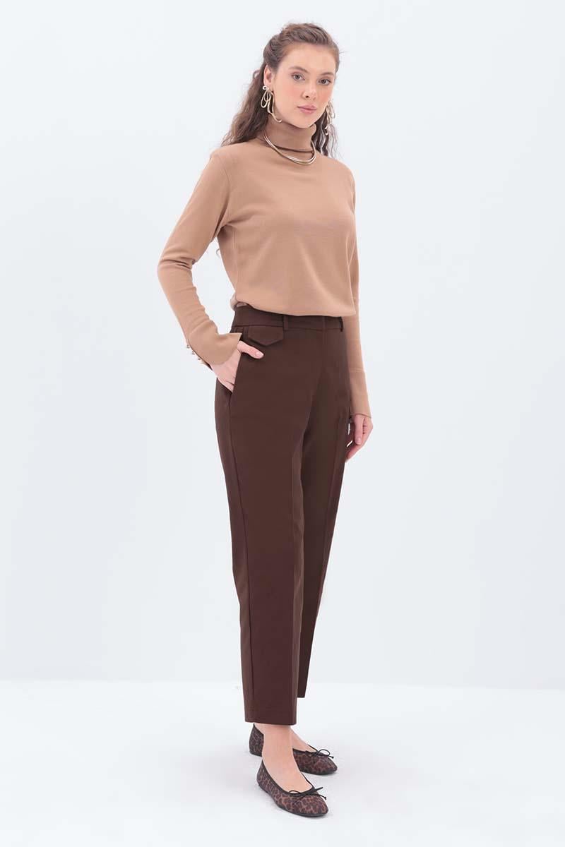 Süs Cep Kapaklı Pensli Havuç Pantolon