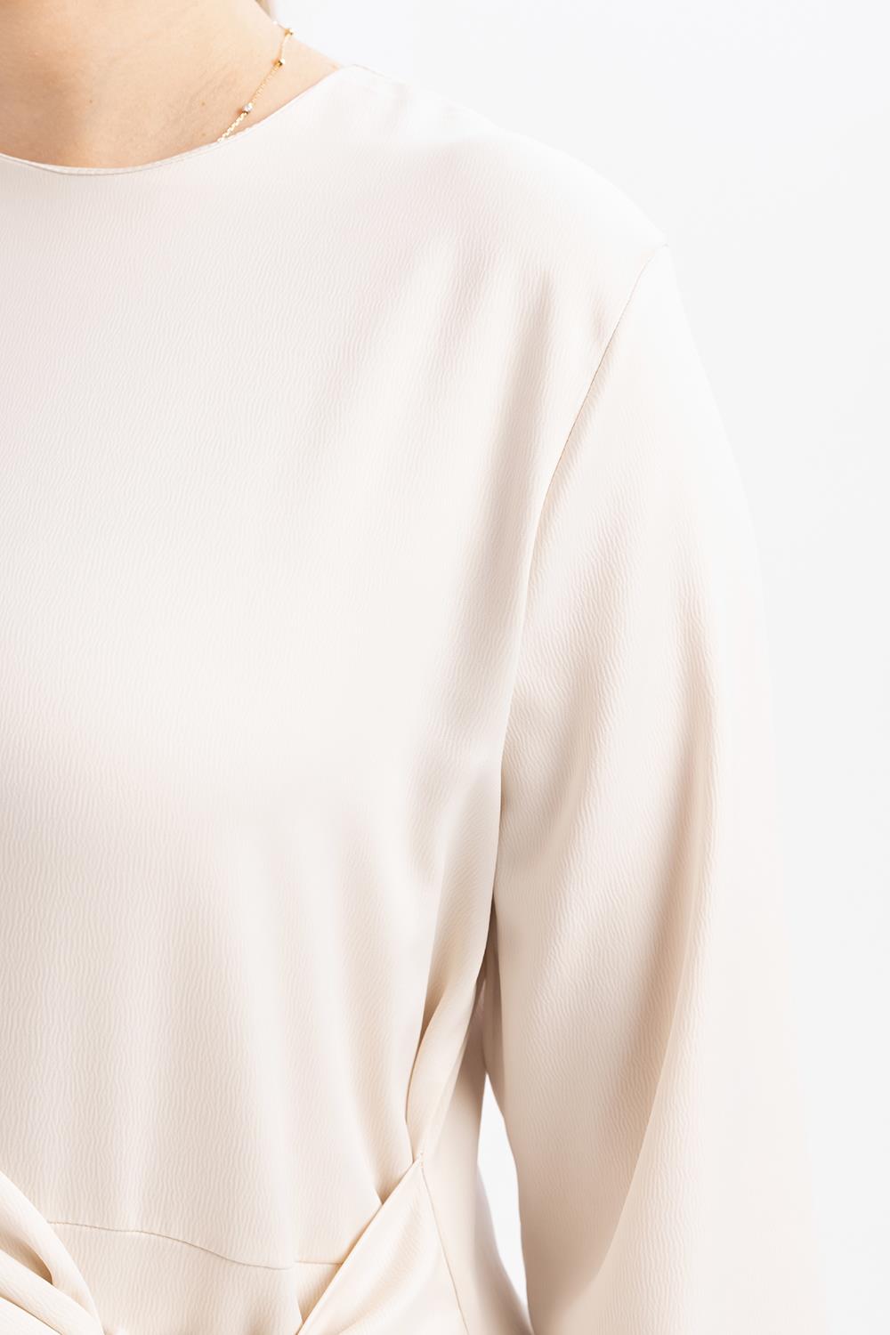 Kemik-Kuşaklı Saten Elbise