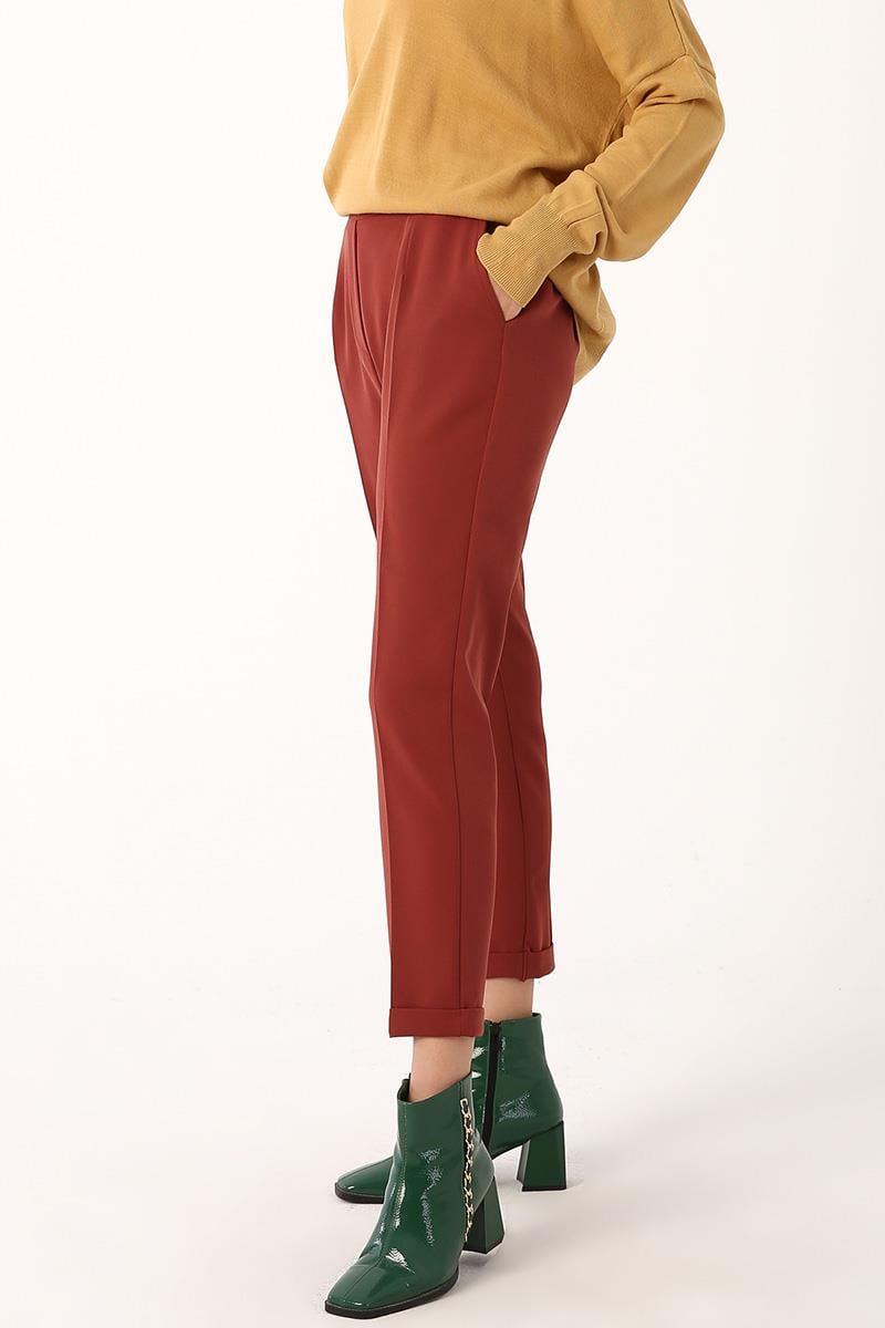 Elastic Waist Straight Pants