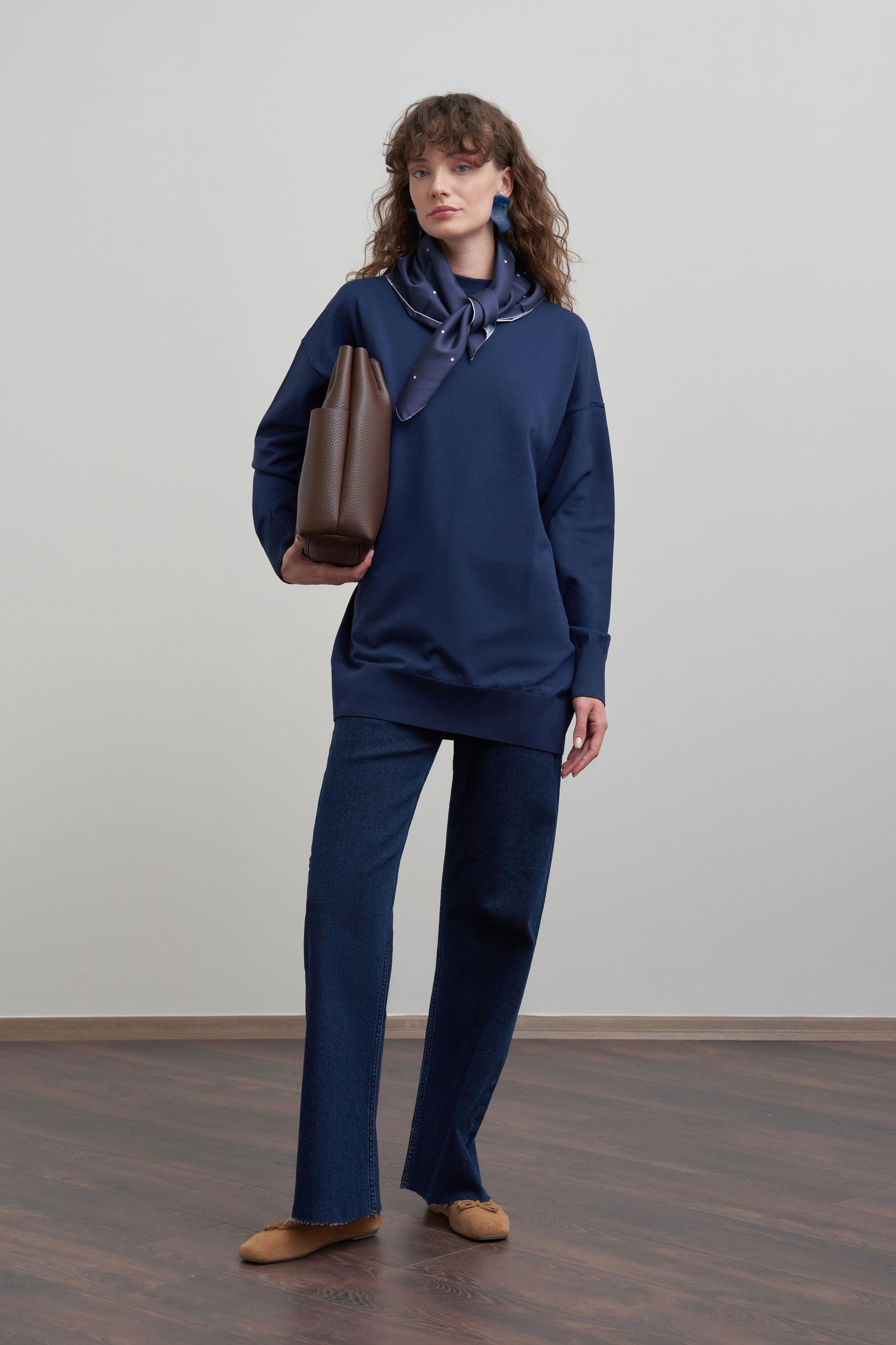 Lacivert-Bsiklet Yaka Kazak