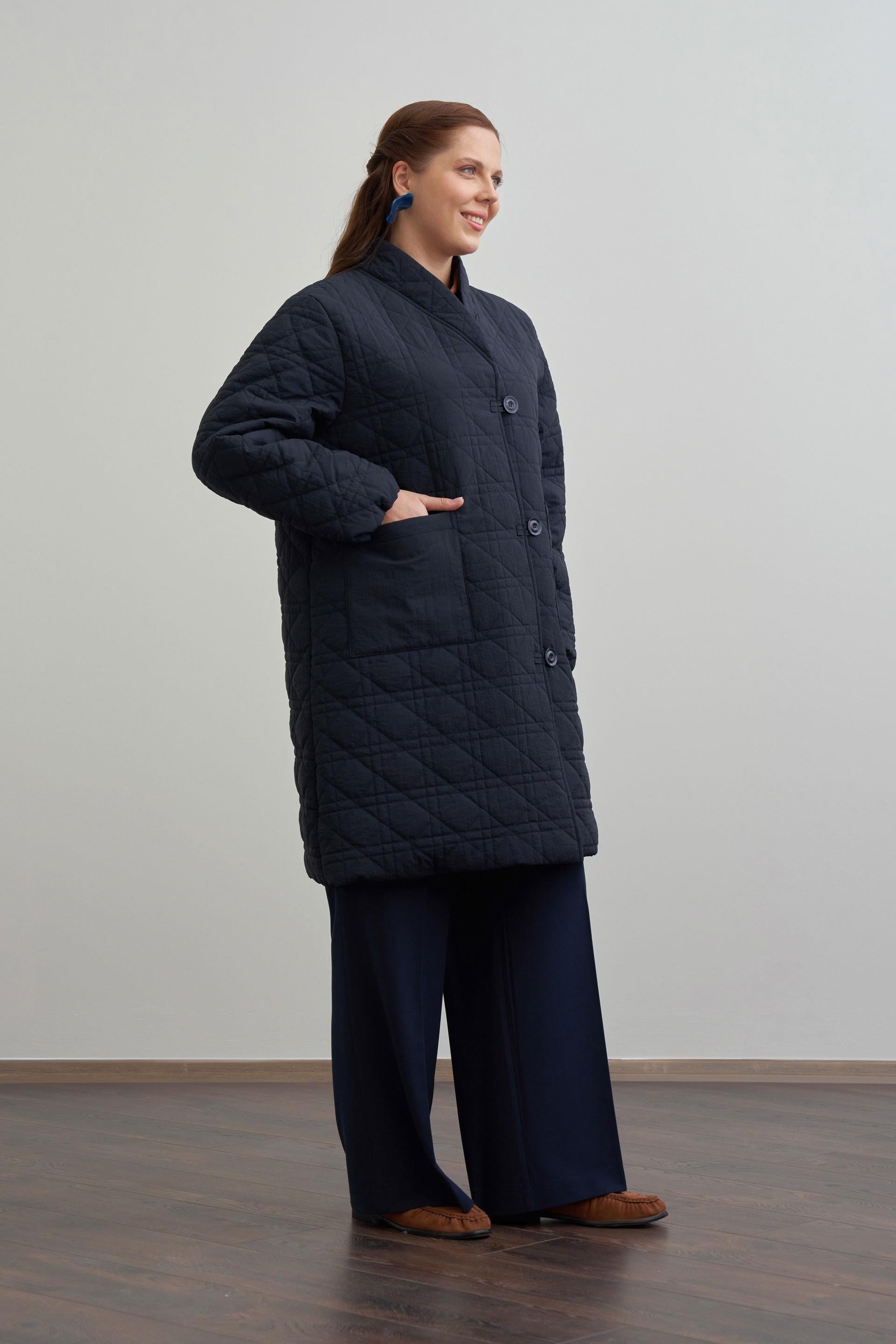 Lacivert-Kapitone Mont