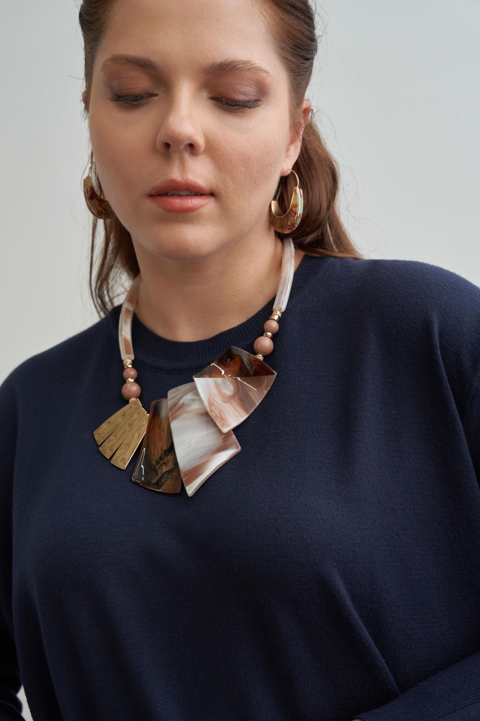 Lacivert-Manşeti Gold Dügmeli Büyük Beden Kazak