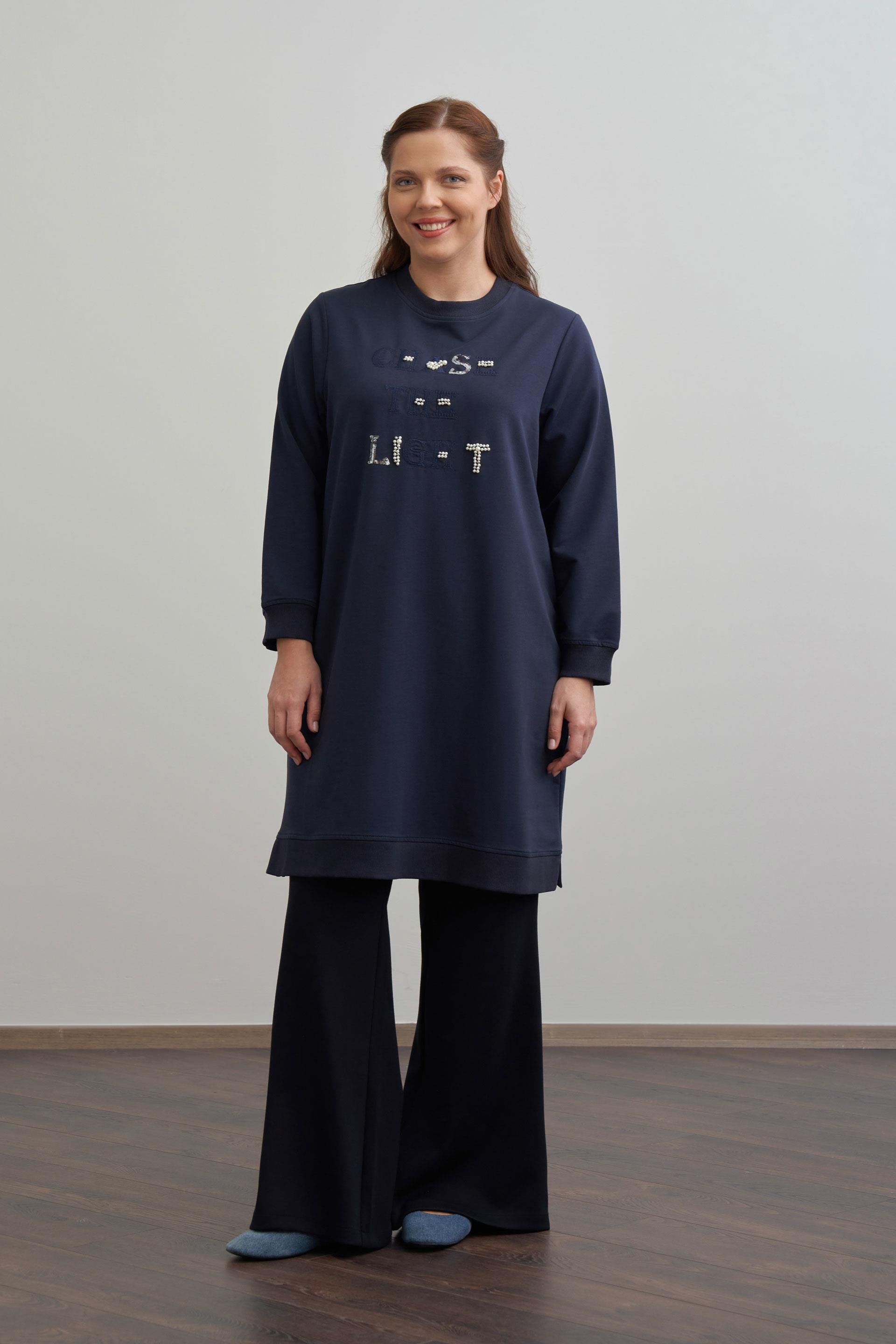 Lacivert-Nakışlı Pamuklu Tunik