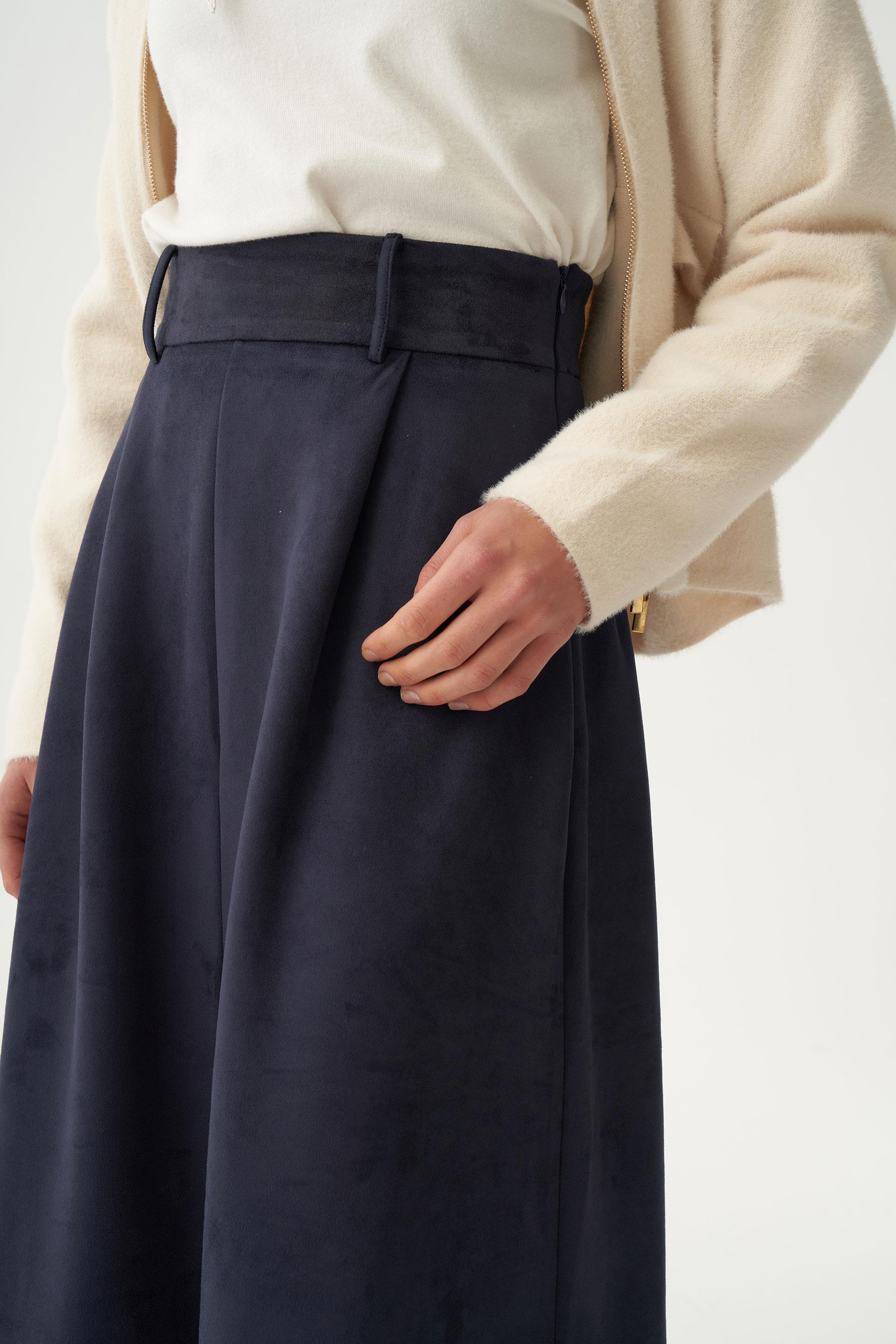 Lacivert-Pili Detaylı Scuba Süet Etek