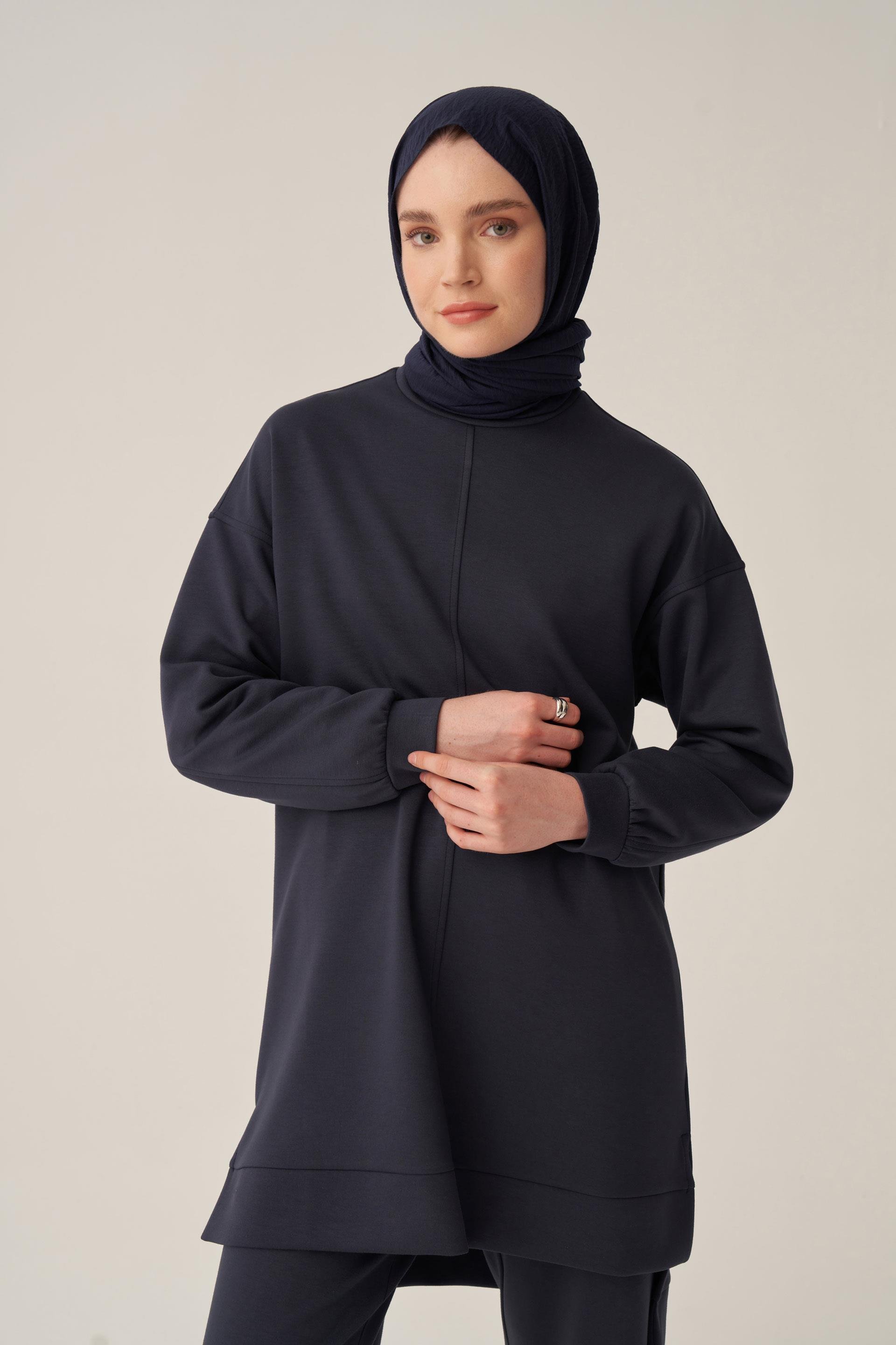 Lacivert-Yumuşak Dokulu Bisiklet Yaka Sweat