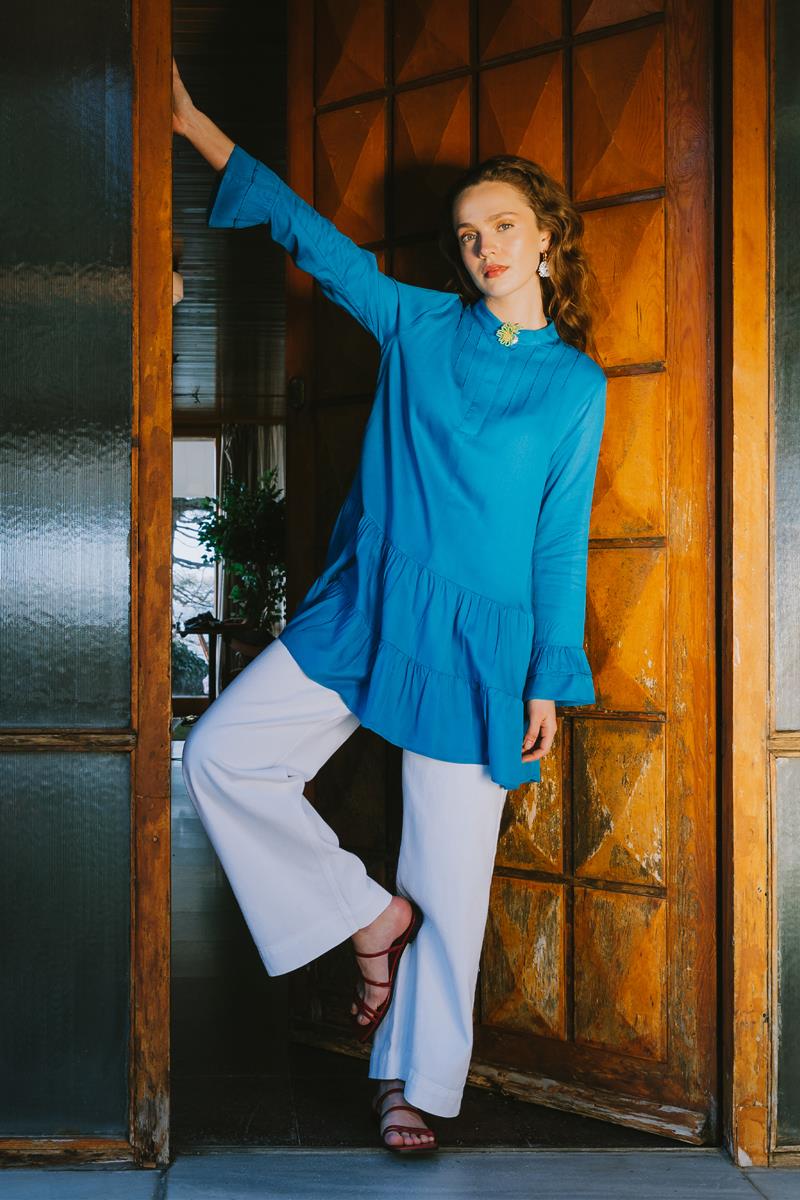 Judge Collar Half Pleated Volan Sleeve Tunic