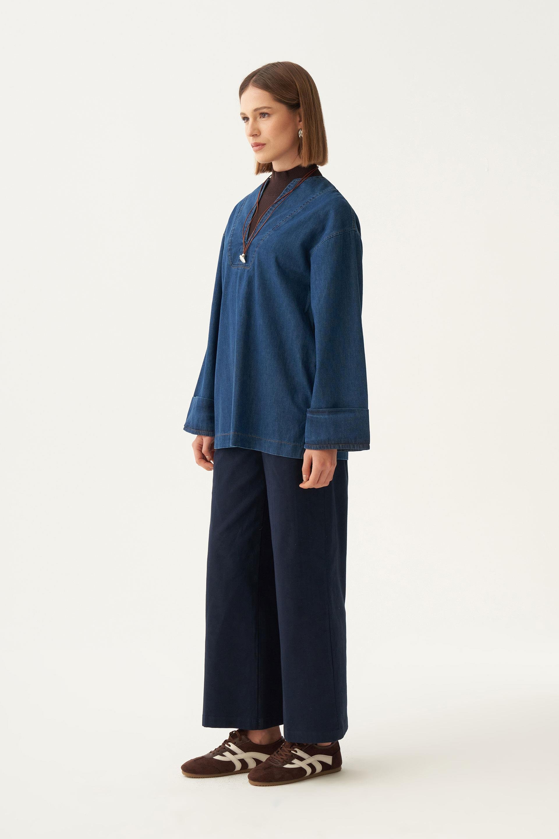 Mavi-V Yaka Denim Gömlek Tunik