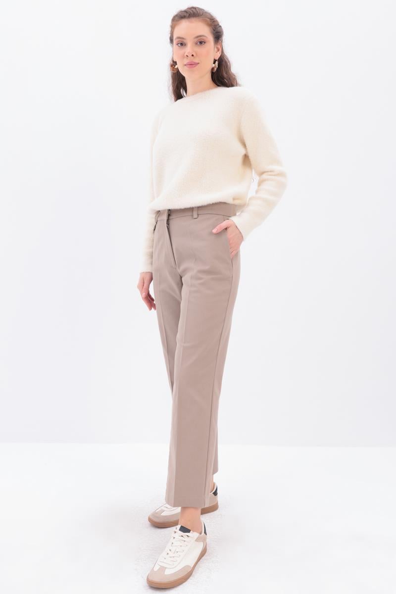 Süs Cep Kapaklı Pensli Havuç Pantolon