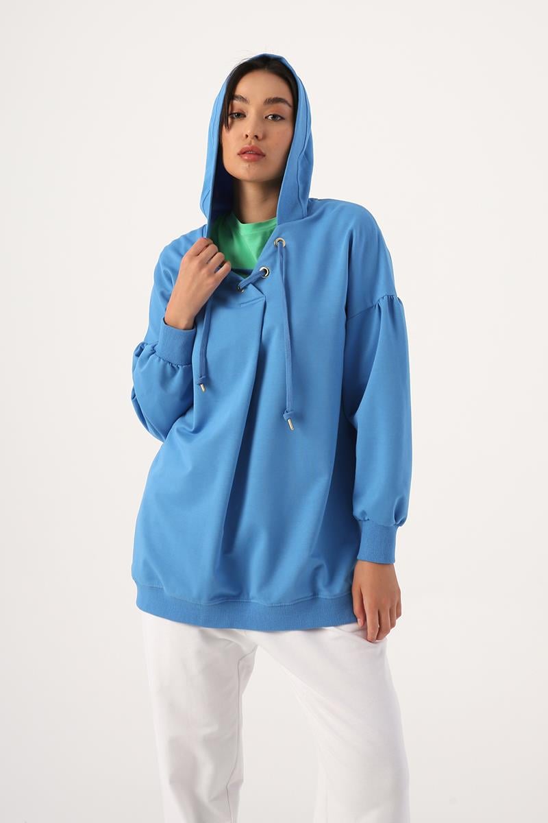 Oversize Kapüşonlu Yaka Detaylı Sweatshirt