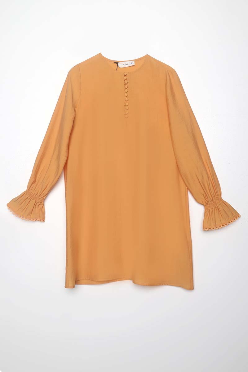 Fisto Detaylı Sık Düğmeli Tunik