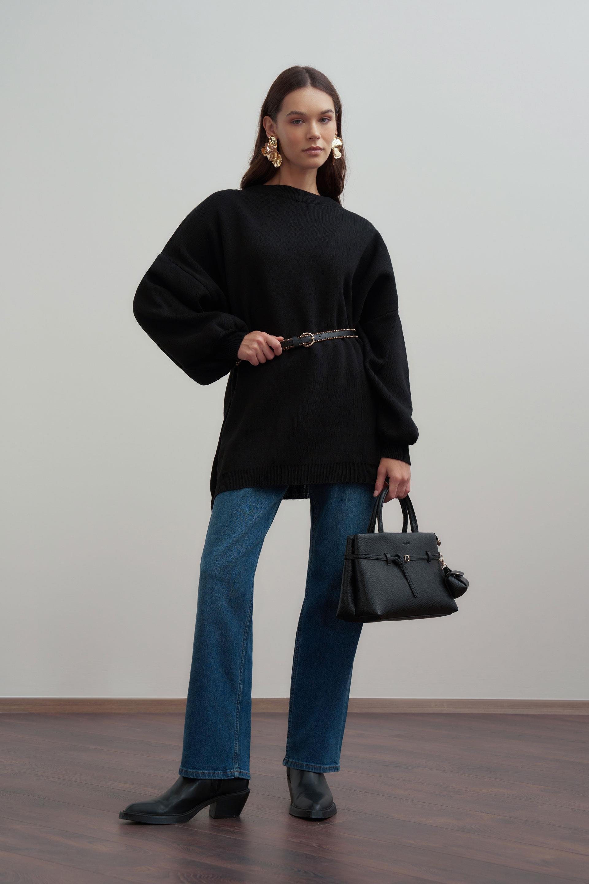 Siyah-Bol Kesim Triko Kazak