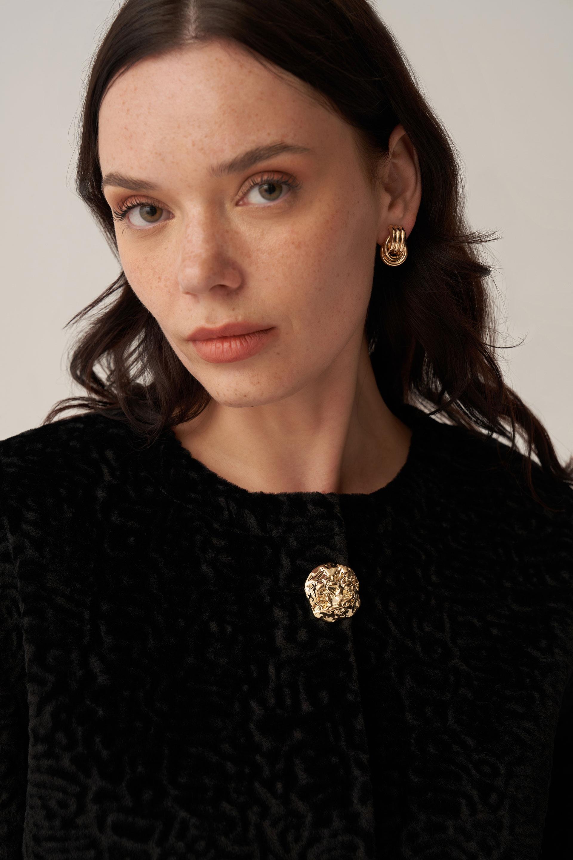 Siyah-Büyük Gold Düğmeli Kaşe Ceket