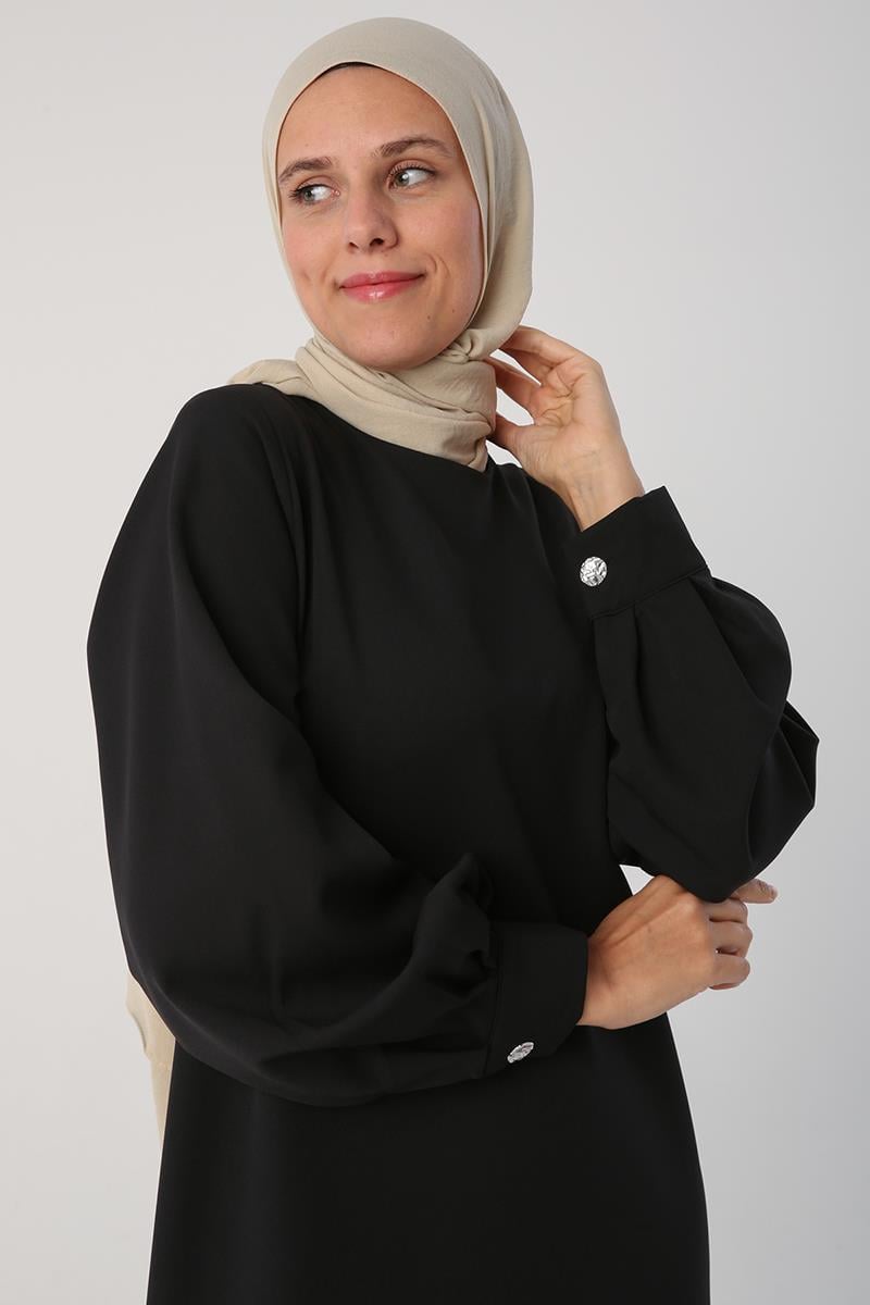 Eteği Volanlı Elbise