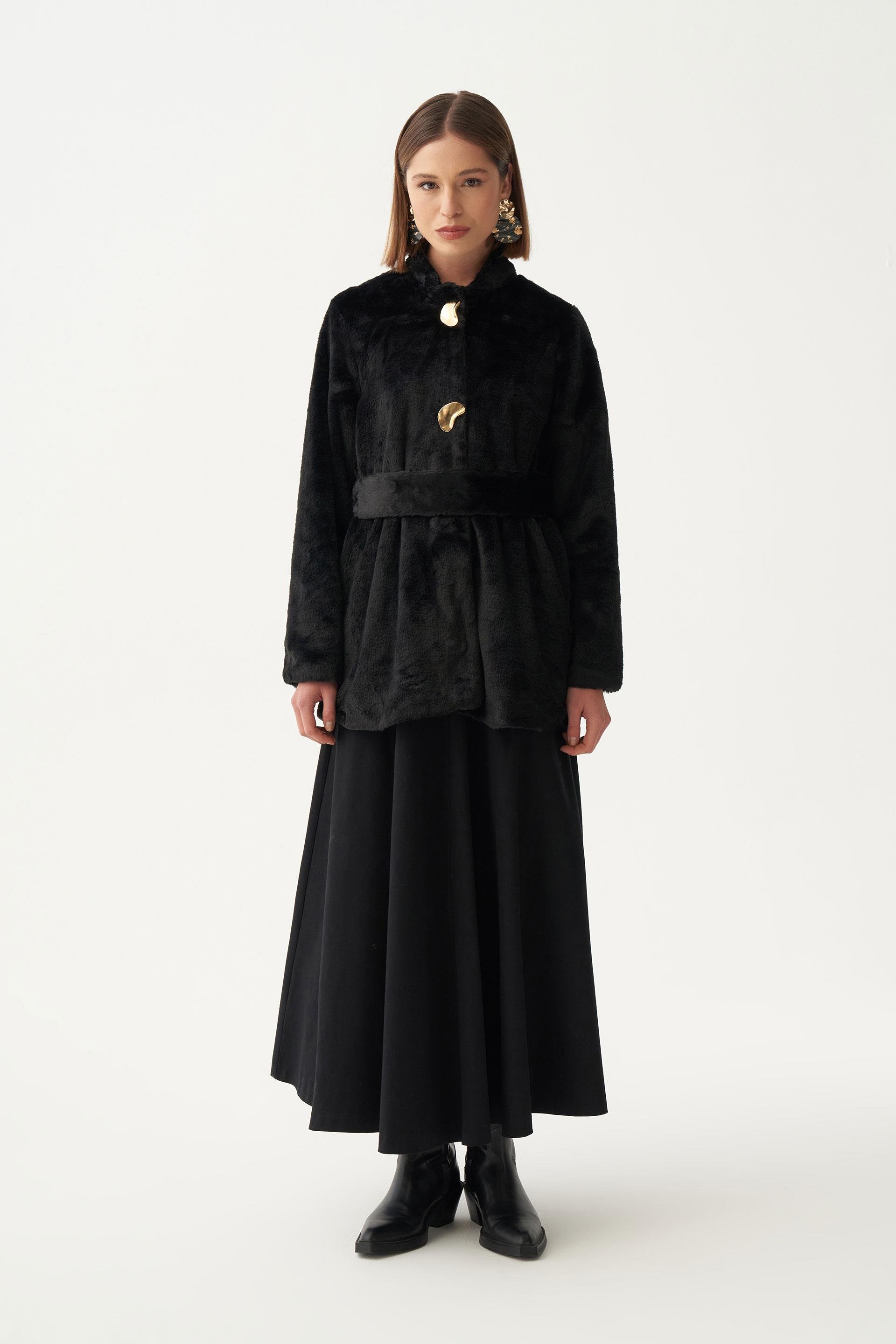 Siyah-Gold Düğmeli Kürk Kaban