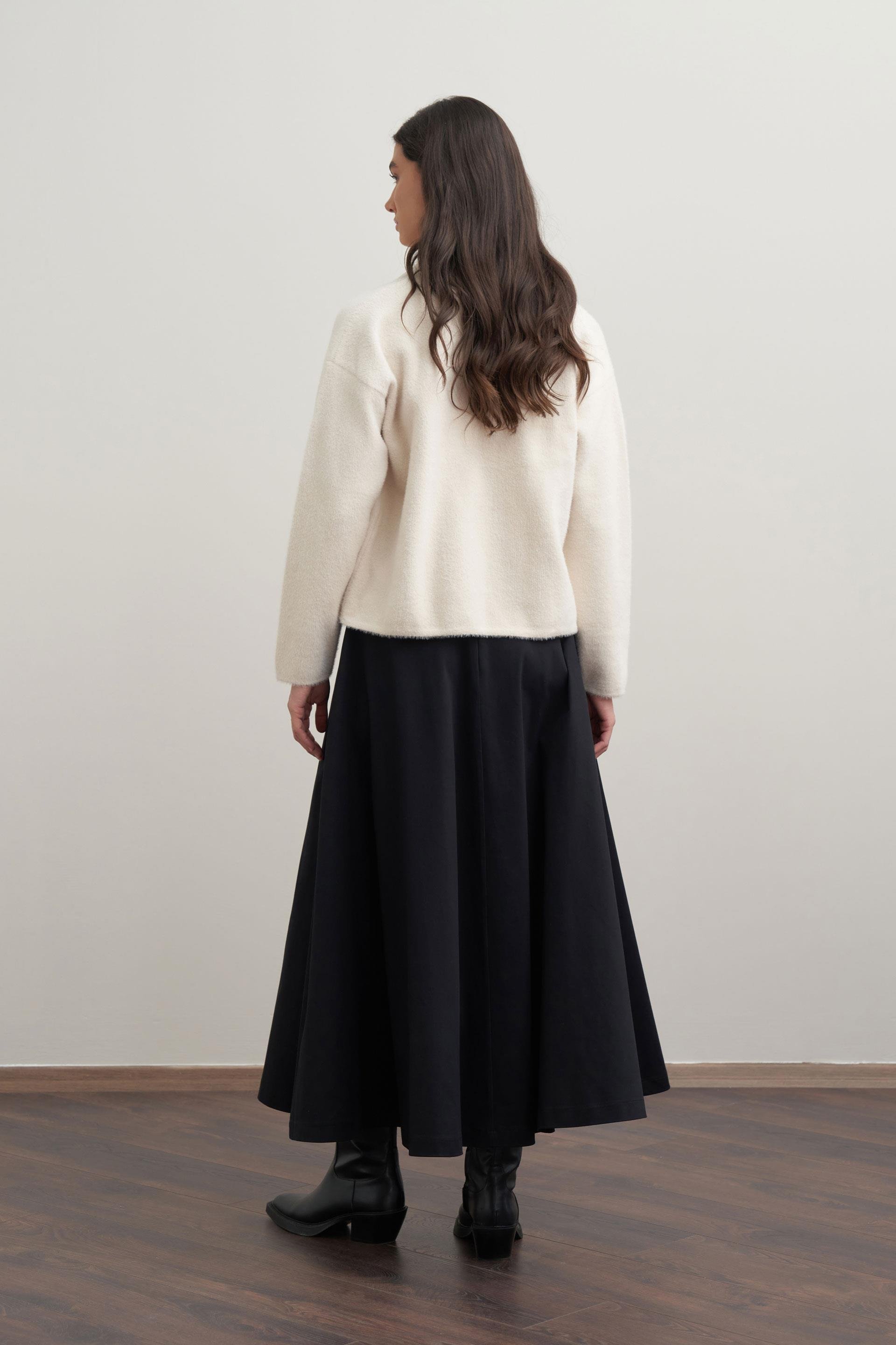 Siyah-Kloş Gabardin Etek